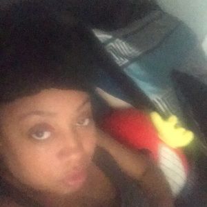 Meet your Posher, Charmaine